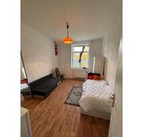 Gemütliche voll möblierte 2 Zimmer Wohnung – sofort verfügbar! - Bochum Wiemelhausen