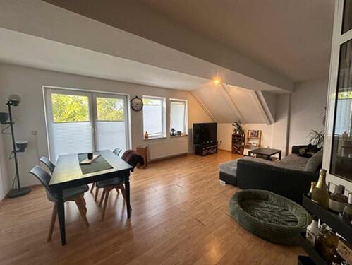 Foto - Privat: Schicke 3-Zi. Maisonette nahe Steinhuder Meer m. Balkon. Ideal für Paare & kleine Familien