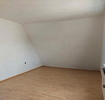 2 Zimmerwohnung - 400,00&nbsp;EUR Kaltmiete, ca.&nbsp; 45,00&nbsp;m&sup2; in Lauenau (PLZ: 31867)