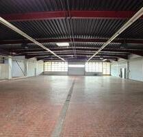 Große, moderne KFZ-Halle 800m² mit großzügiger, überdachter Freifläche und Wohnung in Geldern