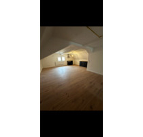 Erstbezug nach Kernsanierung - 3-Zimmer Dachgeschosswohnung - Hohberg