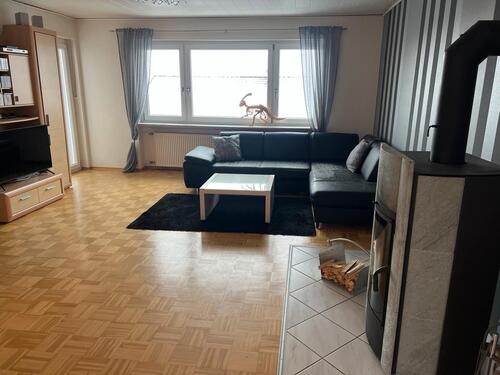 Foto - Großzügige 3-Zimmer-Wohnung mit Garten, Kaminofen & Gäste-WC