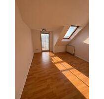 Sehr schöne & helle 1 ZKB Balkon Wohnung in Worms-Herrnsheim