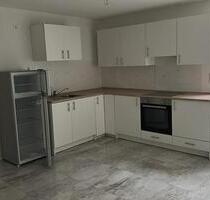 Moderne 3-Zimmer-Erdgeschosswohnung mit separatem Eingang - Brackenheim