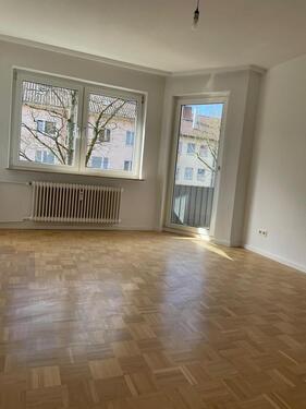 Foto - 2 ZW, Kernsaniert, mit Balkon u extra Dachzimmer 65qm