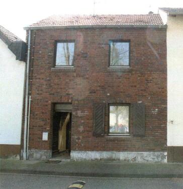 Foto - Einfamilienhaus renovierungsbedürftig