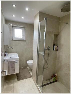 Foto - *von Privat* Exklusive 6-Raum-Wohnung mit Balkon und Einbauküche