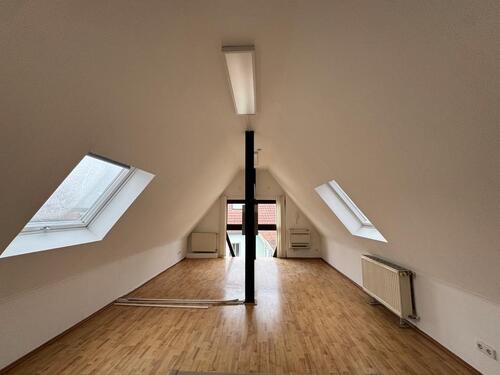 Foto - Wohnung in der Nieder-Olmer Altstadt ab 1.3.26 zu vermieten