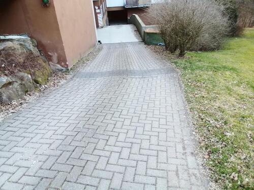 Foto - Tiefgaragenstellplatz - 40,00&nbsp;EUR Miete,
