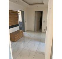 Kernsaniert! Helle 3 Zimmer Wohnung im Zentrum Bergheim