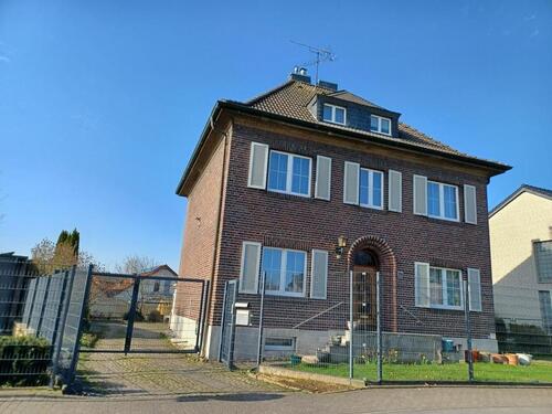 Foto - Freistehendes Einfamilienhaus in 41836 Hückelhoven