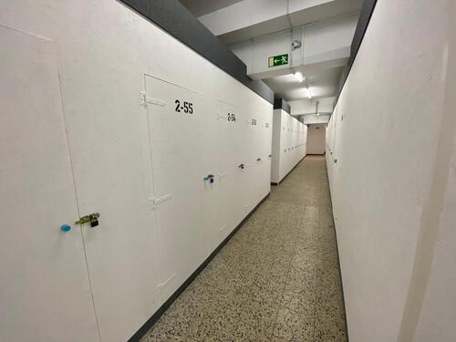 Foto - Selfstorage Lager Mieten Lagerbox Mietlager Lagerraum Halle Garage Lagerhalle