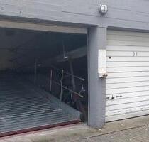 Duplex Garage in Düsseldorf-Holthausen zu vermieten - Oberhausen Schmachtendorf