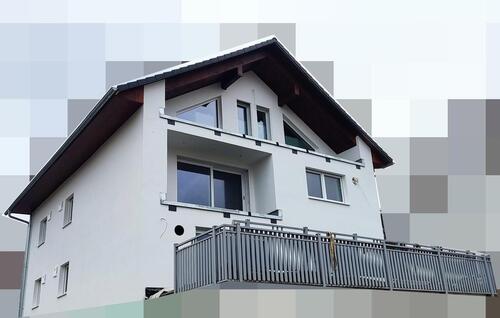 Foto - Obergeschoss 3-Zimmer-Wohnung mit Balkon und geh. Innenausstattung