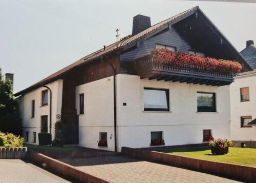 Foto - 13 Zimmer Mehrfamilienhaus, Wohnhaus zum Kaufen in Hadamar