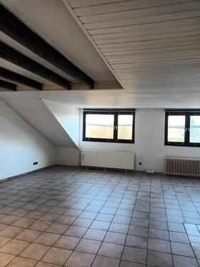 Foto - Dachgeschoßwohnung in Dinslaken zur Miete