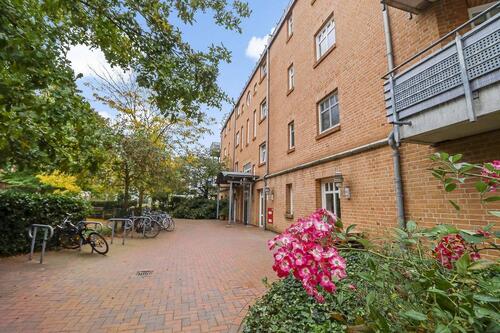 Foto - Etagenwohnung zur Miete in Berlin