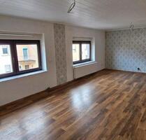 Püttlingen: 4-ZKB-Bad Maisonettewohnung incl. Küche und Garage - Riegelsberg