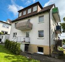 Schöne, 2 Zimmer Dachwohnung mit Balkon in Wickede, ab Juli frei - Wickede (Ruhr)
