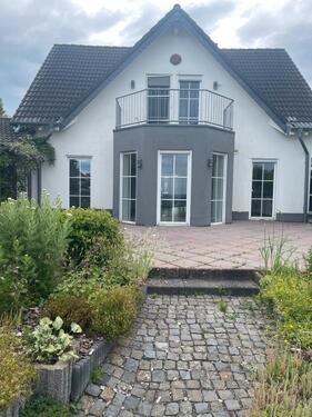 Foto - 4.5 Zimmer Einfamilienhaus zum Kaufen in Hennef (Sieg)
