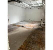 Gewerbefläche Halle Lager - 650,00&nbsp;EUR Kaltmiete, ca.&nbsp; 60,00&nbsp;m&sup2; in Besigheim (PLZ: 74354)