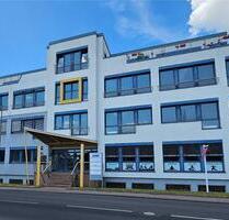 Exklusive Penthouse-Gewerbeeinheit – lichtdurchflutet & repräsentativ - Frankfurt am Main Bonames