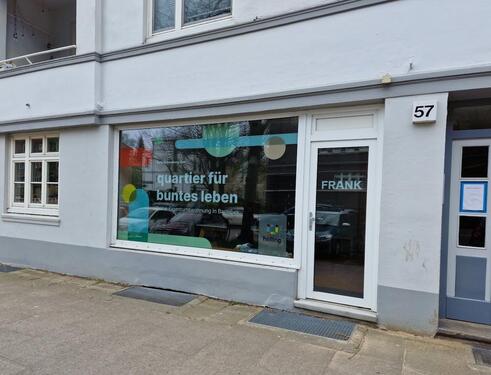 Foto - Büro mit möglicher Ladenfläche und Schaufensterfront in Barmbek nahe der belebten Fuhlsbüttler Str.