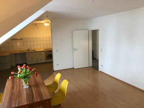 Foto - Etagenwohnung zur Miete in Oberscheinfeld