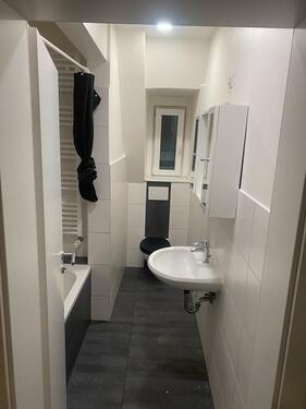 Foto - 2-Zimmerwohnung Ludwigshafen 3.OG Dachgeschoss