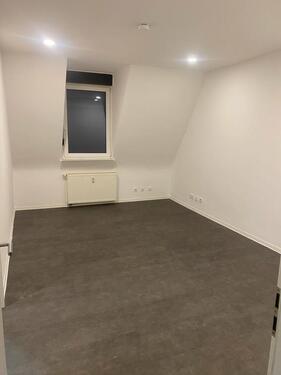 Foto - 2 Zimmer Dachgeschoßwohnung zur Miete in Germersheim