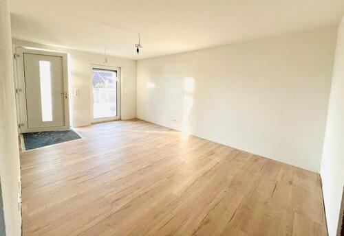 Foto - Moderne 2-Zi.-Wohnung - Fußbodenheiz, Küche, Balkon, Dusche