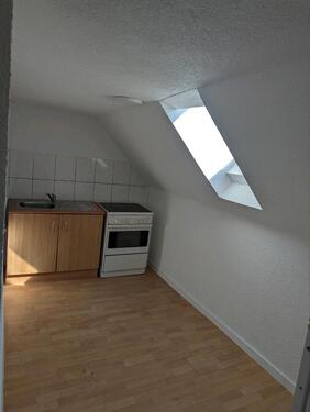 Foto - 1 Zimmer Dachgeschoßwohnung zur Miete in Völklingen