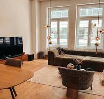 Wohnung am Hamburger Jungfernstieg zur Untermiete für 3-12Monate