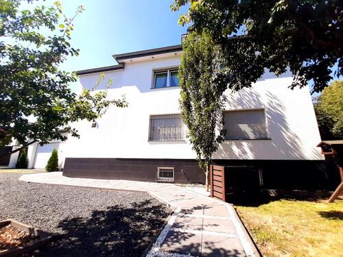 Foto - Exclusive Stadtvilla mit 4 Wohneinheiten & Ausbaureserve +Privat+