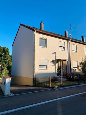 Foto - Familienfreundliches Reiheneckhaus mit Garten, 2Balkone & Garage