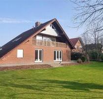 Großzügiges Haus (1998) | 240 m² WF | 911 m² GS | provisionsfrei - Leezen