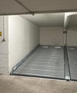 Foto - Tiefgaragenstellplatz in Düsseldorf GerresheimGrafenberg