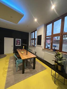 Foto - Büro Arbeitsplatz im Coworking Bürogemeinschaft