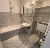 Exklusive, geräumige 1-Zimmer-Wohnung mit Balkon - Bremen