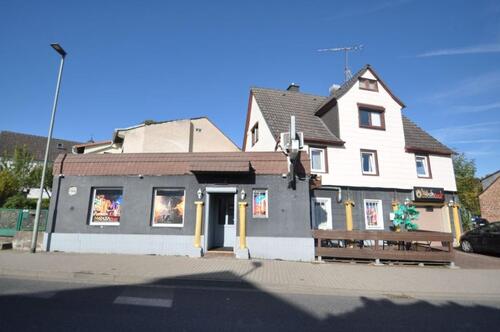 Foto - Haus in Büdingen zu verkaufen - 210.000,00 EUR Kaufpreis,