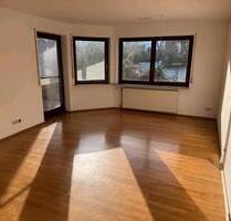 Sonnige 2-Zimmer Wohnung in Pforzheim mit Garten und Garage