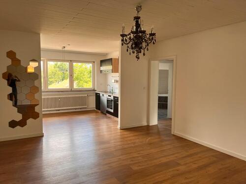 Foto - 2 Zi, Einbauküche, großes Bad - 560,00&nbsp;EUR Kaltmiete, ca.&nbsp; 65,00&nbsp;m&sup2;