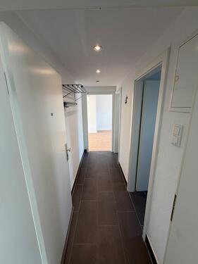 Foto - Gepflegte 2-Raum-DG-Wohnung mit Einbauküche