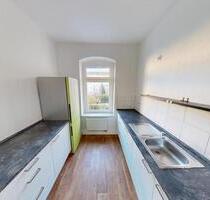 Großzügige Altbauwohnung mit Einbauküche - Chemnitz