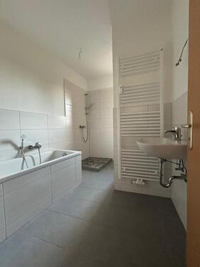 Foto - Attraktive 3-Raum-Wohnung mit Dusche, Badewanne & Gartennutzung – ab sofort verfügbar!