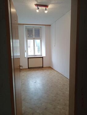 Foto - 6 Zimmer Etagenwohnung in Odenbach