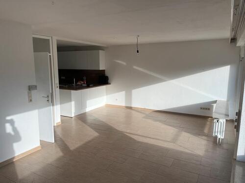 Foto - 60qm 2 Zimmer whg mit Balkon, lichtdurchflutete Wohnung