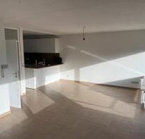 60qm 2 Zimmer whg mit Balkon, lichtdurchflutete Wohnung - Nordhorn