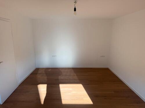 Foto - 4 Zimmer Etagenwohnung zur Miete in Bietigheim-Bissingen