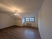 Foto - 2 Zimmer Dachgeschoßwohnung zur Miete in Geisenhausen